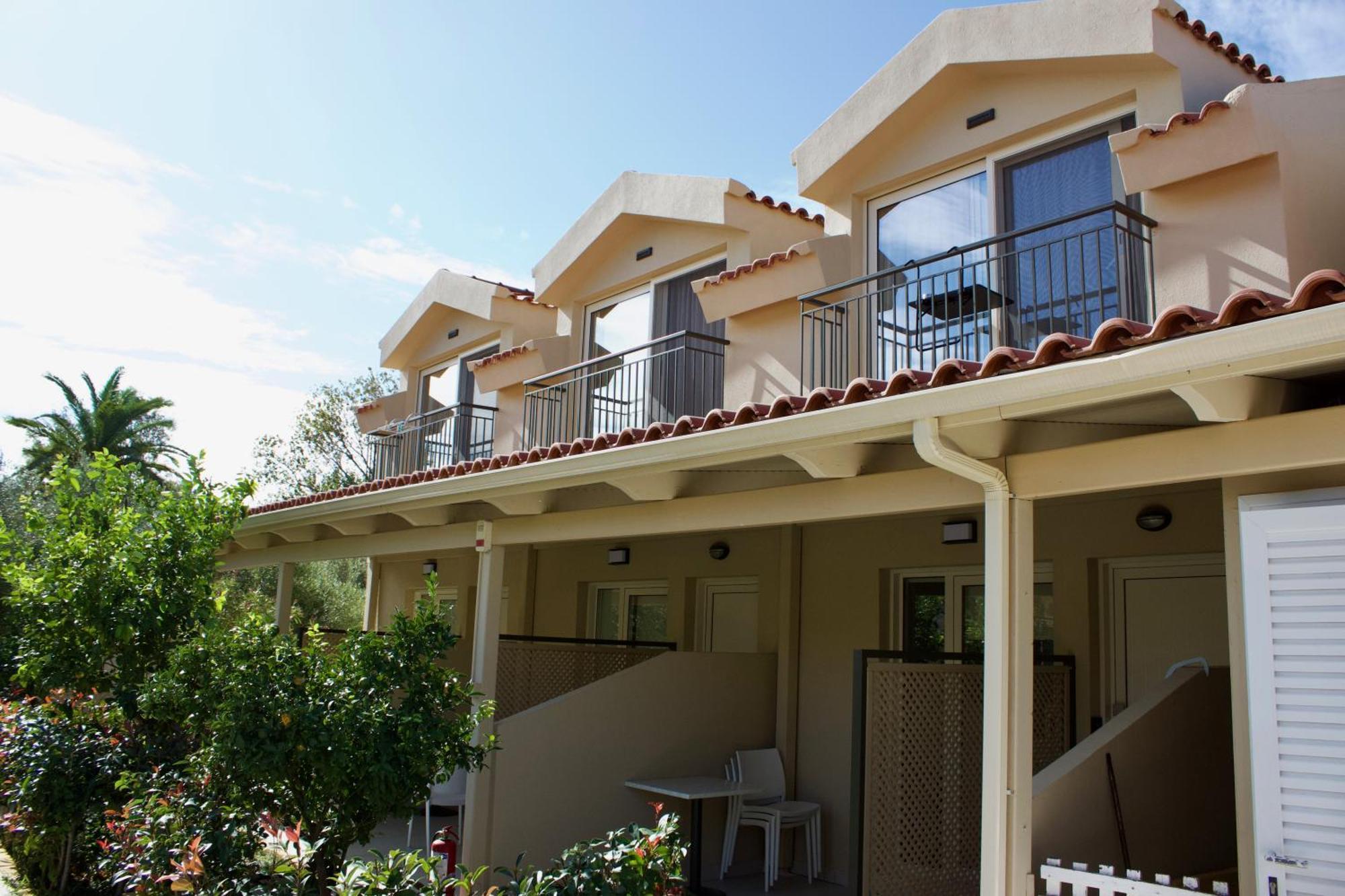 Makris Yialos Apartments Lassi  Zewnętrze zdjęcie